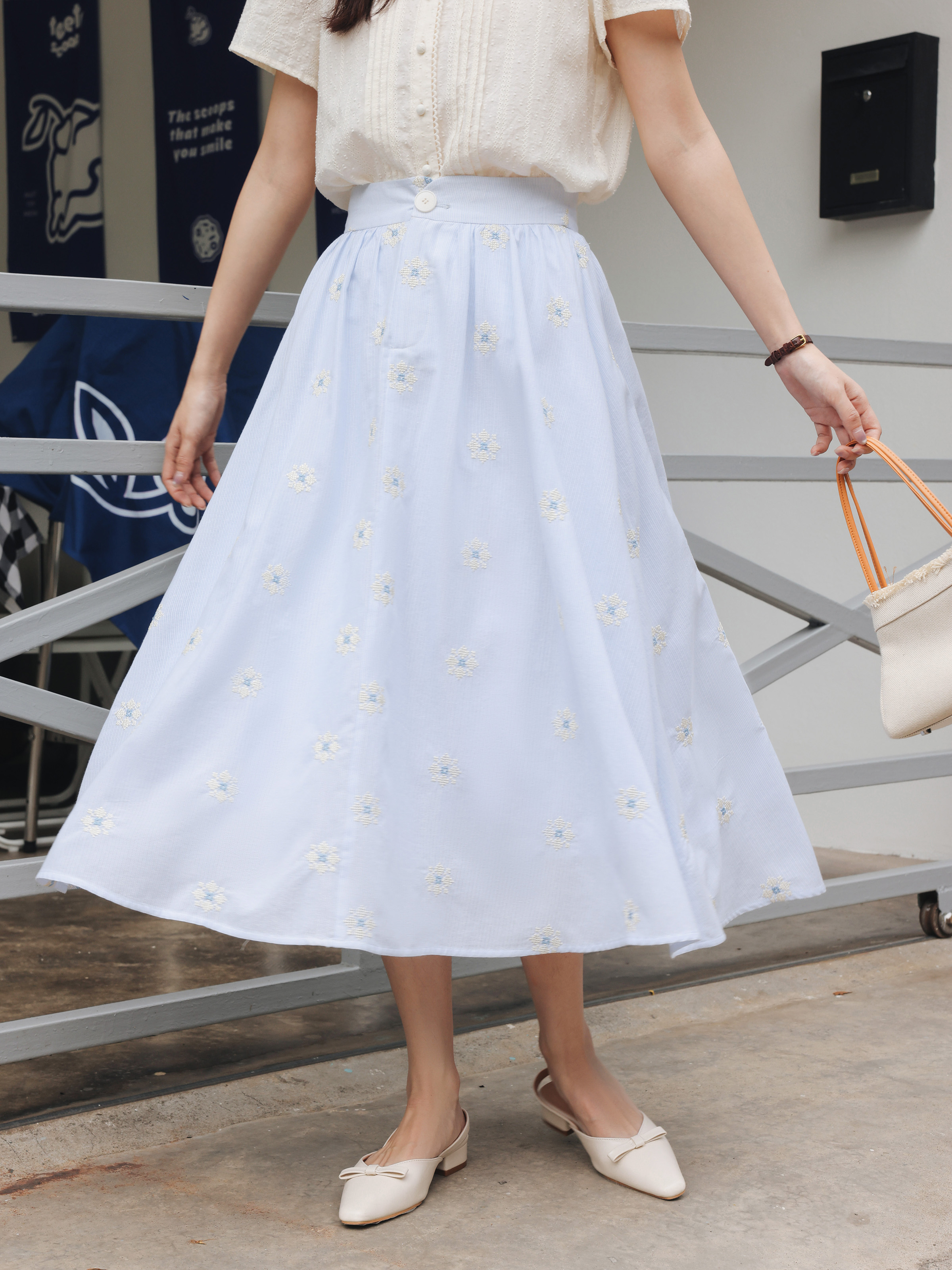 Vintage White Shirt Floral Emb – Midi Skirt Floral Bewertung und Preis